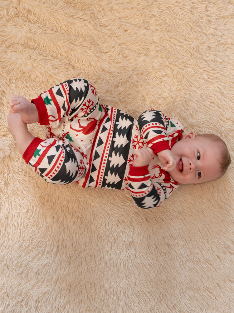 Pyjama de Noël familial à manches longues et imprimé renne avec chaussettes de Noël (certifié SGS) Rouge et blanc