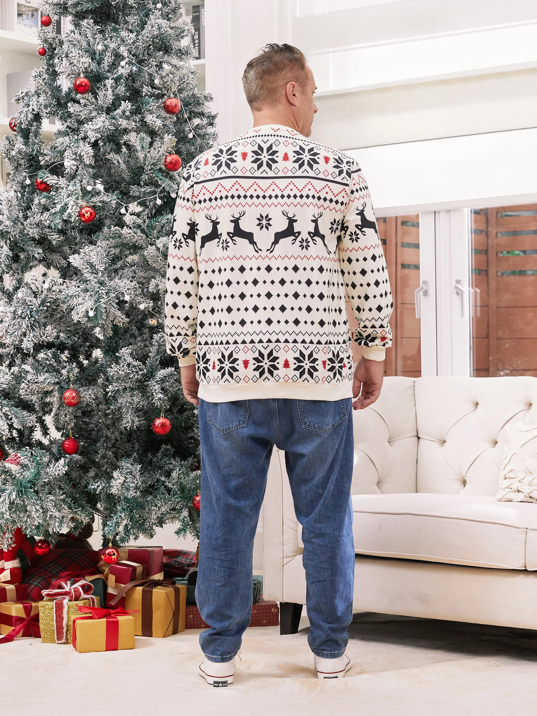 Sweat-shirt de Noël à manches longues et grand motif renne beige