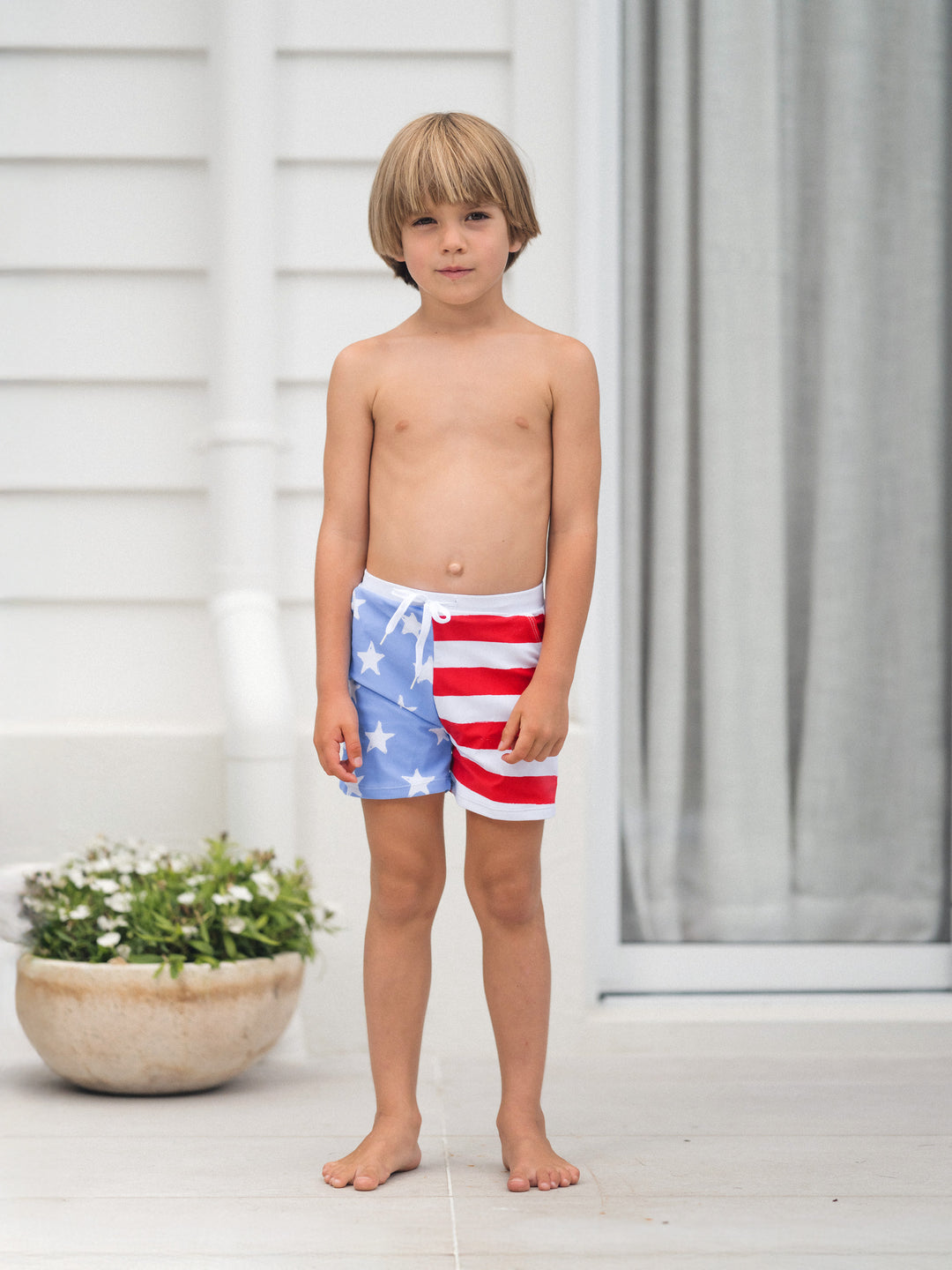 Unabhängigkeitstag 4. Juli Familie Passende patriotische Bademode Stars and Stripes Boardshorts oder gerüschte Schichten Badeanzüge mit V-Ausschnitt Einteilige Badeanzüge blau