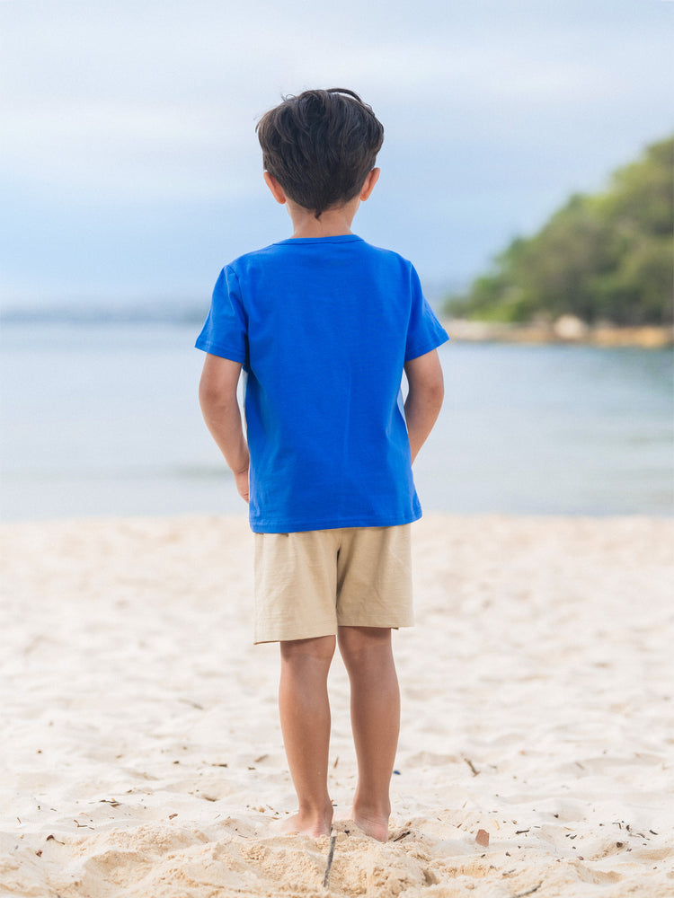 Family Matching Tropical Dress & T-shirt Set – Blue Floral Print for Dad, Mom, Girls & Baby, Perfect for Summer Vacations and Family Photos Blue