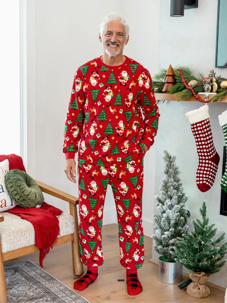 Weihnachten Passendes Familienpyjama-Set Weihnachtsmann und Weihnachtsbaum Print Rot PJS mit Weihnachtssocken rot