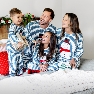 Matching Looks. Lasting Memories