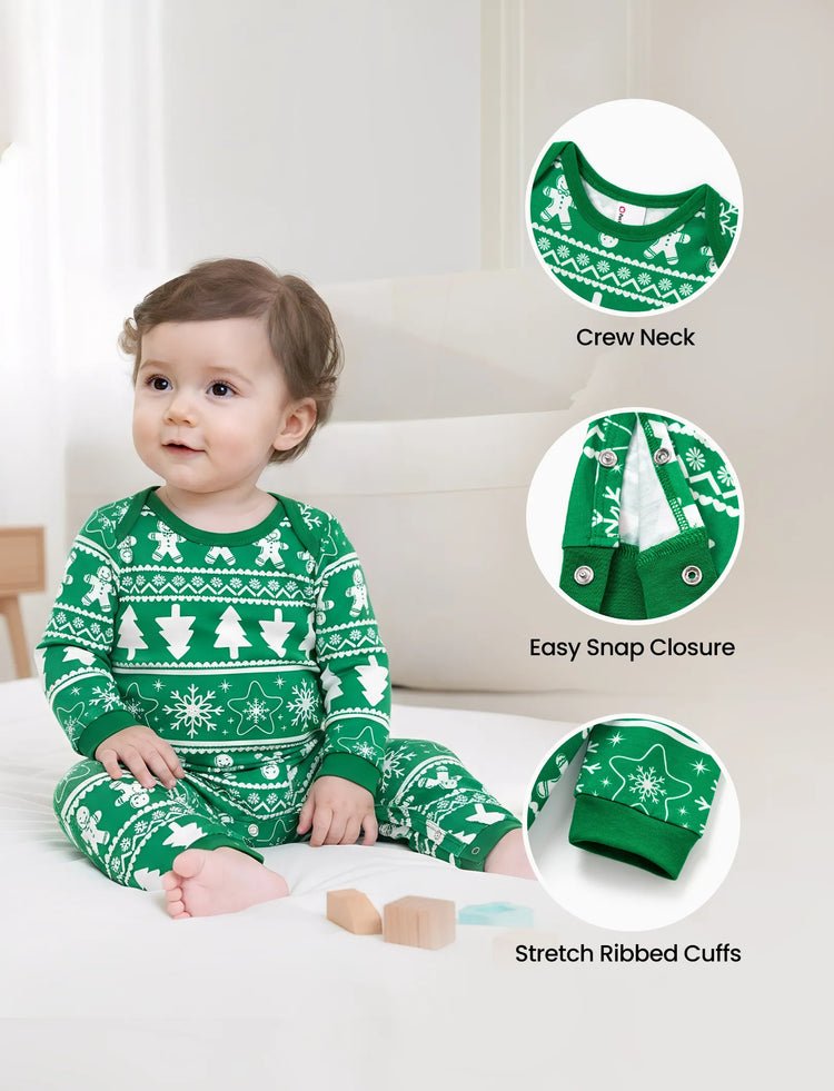 Christmas Matching Family Pajamas Set Gingerbread Man and Snowflake Pattern Long-sleeve Green PJS with Christmas Socks Dark Green
