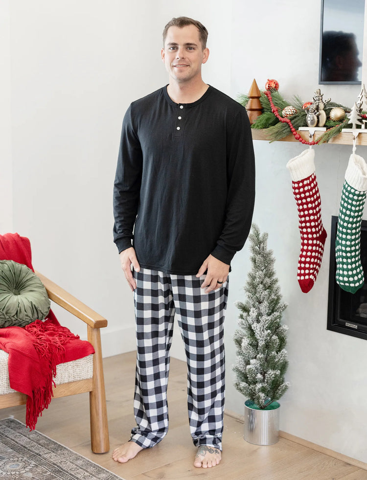 Christmas Matching Family Pajamas Set Allover Black Grid Print Long-sleeve PJS with Christmas Socks Black