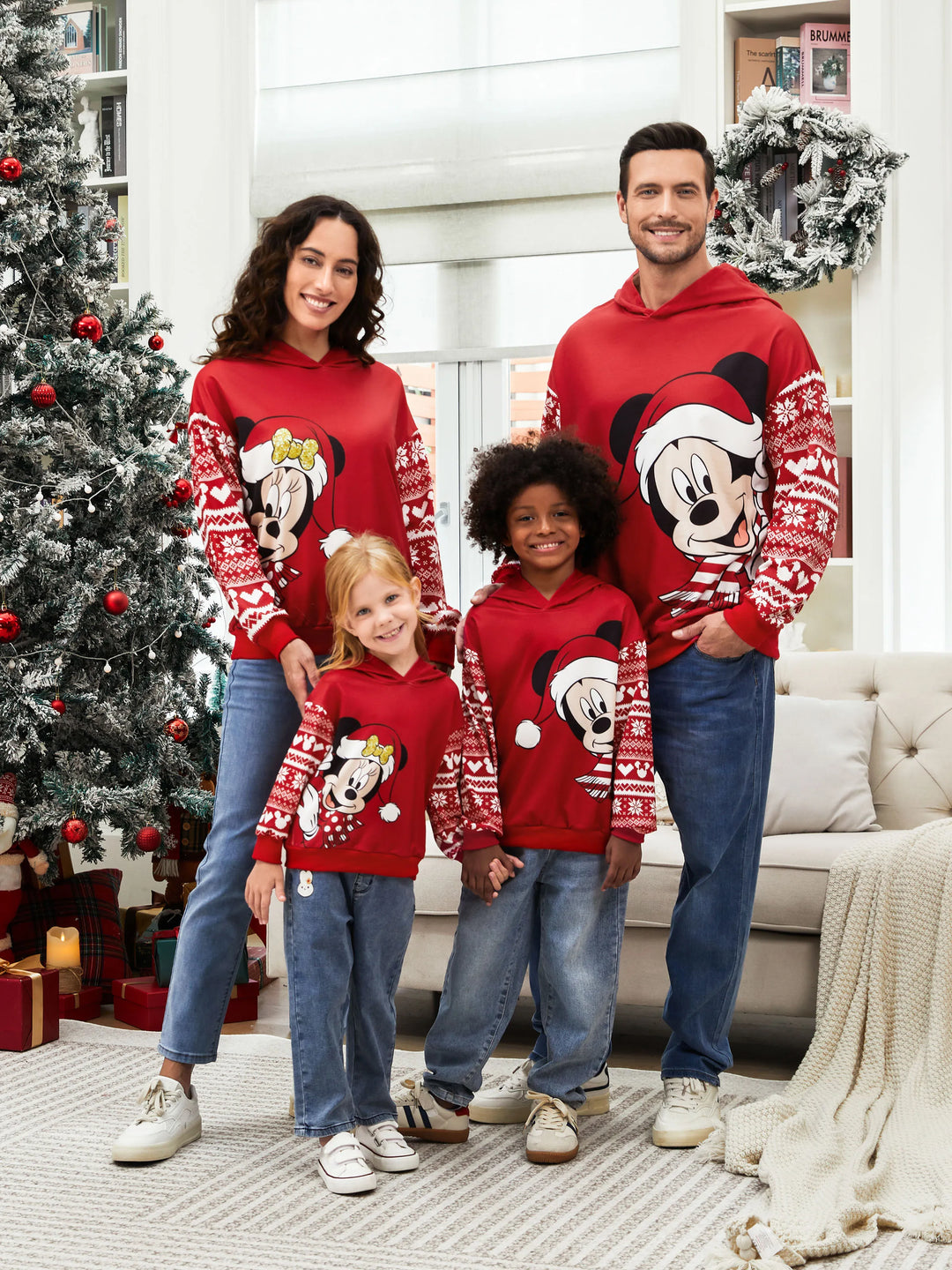 Haut à capuche à manches longues et imprimé personnages de Noël Disney Mickey et ses amis, rouge