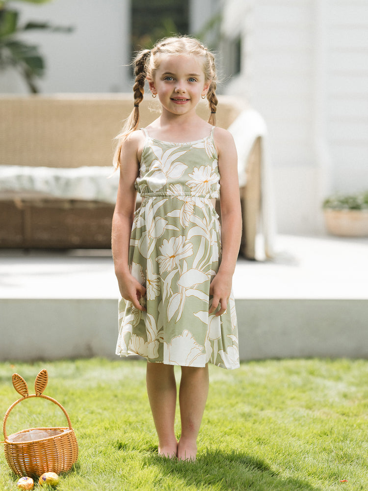 Matching Family Outfits Tropical Floral Print Strap Dress or Short-sleeve Colorblock Shirts Set Pale Green