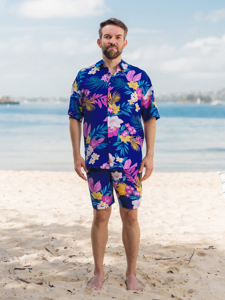 Matching Family Hawaiian Outfits Tropical Floral Print Strap Dress or Short-sleeve Shirts & Shorts Set Summer Beachwear Set for Vacation Deep Blue