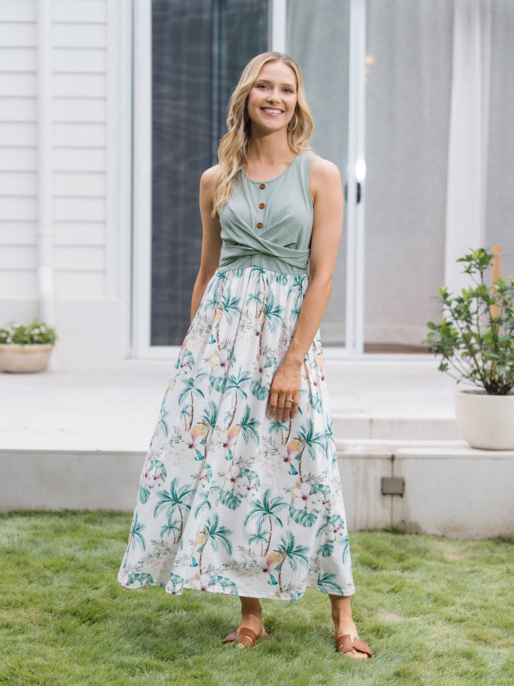 Family Matching Tropical Print Outfits Mommy & Me Tank Dress & Dad/Kids Cotton T-Shirt Set
 Green