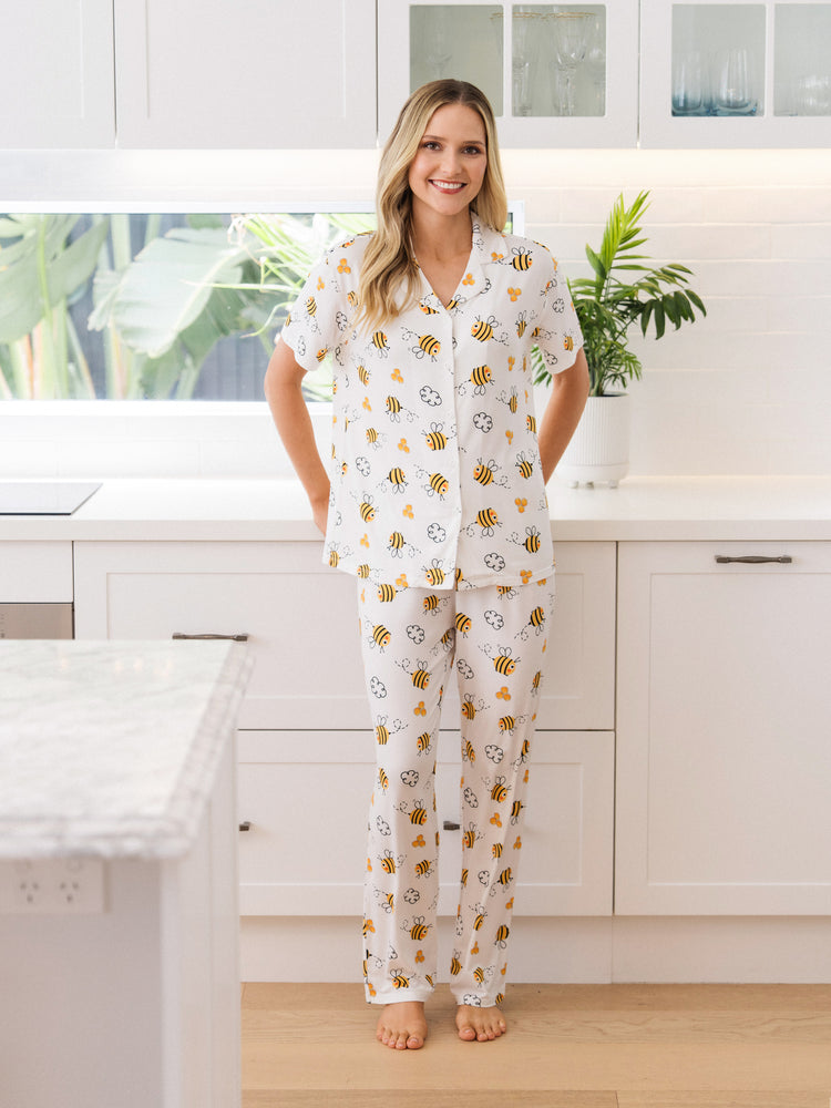 Family Matching Bamboo Pajamas Soft Bamboo Viscose PJs for Men Women Kids Toddler, Cute Bee Print Sleepwear with Short Sleeve Top and Long Pants White